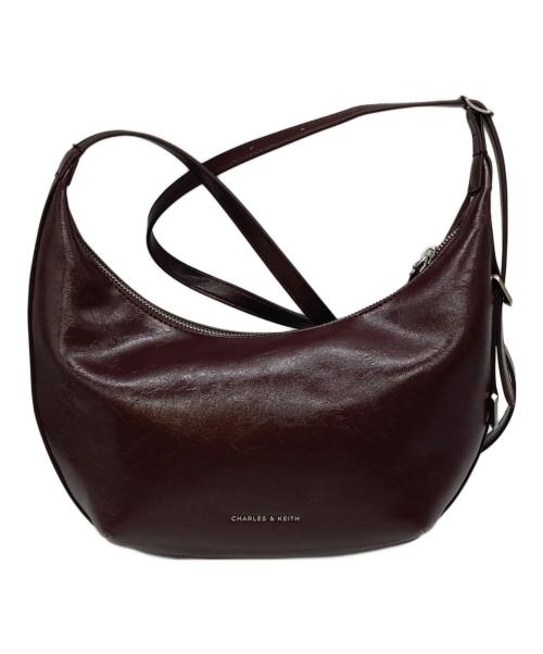 CHARLES & KEITH（チャールズアンドキース）CHARLES & KEITH (チャールズアンドキース) ショルダーバッグ ボルドーの古着・服飾アイテム