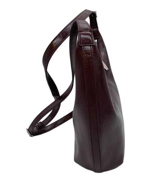 CHARLES & KEITH（チャールズアンドキース）CHARLES & KEITH (チャールズアンドキース) ショルダーバッグ ボルドーの古着・服飾アイテム