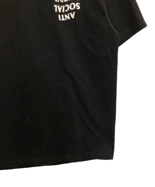 GOD SELECTION XXX（ゴッド セレクション トリプルエックス）GOD SELECTION XXX (ゴッド セレクション トリプルエックス) anti social social CLUB (アンチソーシャルソーシャルクラブ) ロゴプリントTee ブラック サイズ:Lの古着・服飾アイテム