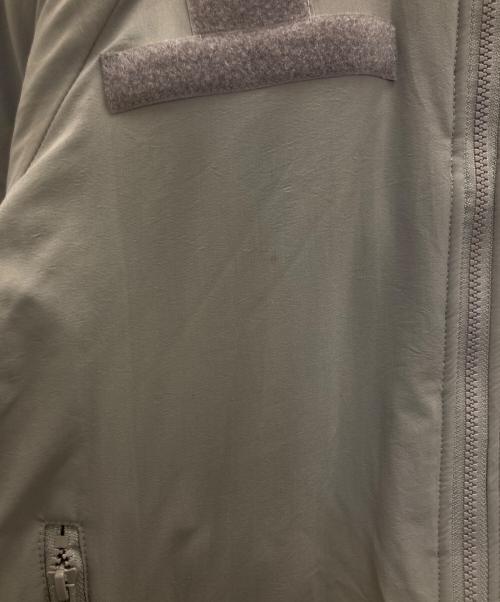 US ARMY（ユーエスアーミー）US ARMY (ユーエスアーミー) ECWCS LEVEL7 GENIII WILD THINGS グレー サイズ:XSの古着・服飾アイテム
