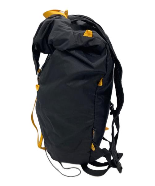 stussy（ステューシー）stussy (ステューシー) MOUNTAIN HARD WEAR (マウンテンハードウェア) UL™ 20 BACKPACK ブラックの古着・服飾アイテム