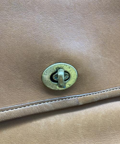 COACH（コーチ）COACH (コーチ) ショルダーバッグ ブラウンの古着・服飾アイテム