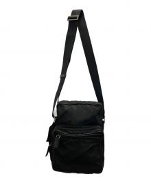 PRADA（プラダ）の古着「三角ロゴプレートショルダーバッグ」｜ブラック