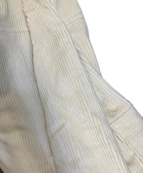BURBERRY BLUE LABEL（バーバリー ブルー レーベル）BURBERRY BLUE LABEL (バーバリー ブルー レーベル) コーデュロイジャケット ホワイト サイズ:38の古着・服飾アイテム