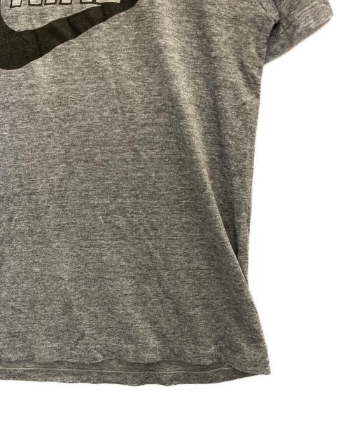 NIKE（ナイキ）NIKE (ナイキ) スウォッシュロゴ Tシャツ グレー サイズ:不明の古着・服飾アイテム