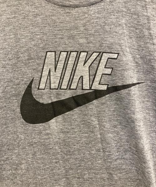 NIKE（ナイキ）NIKE (ナイキ) スウォッシュロゴ Tシャツ グレー サイズ:不明の古着・服飾アイテム