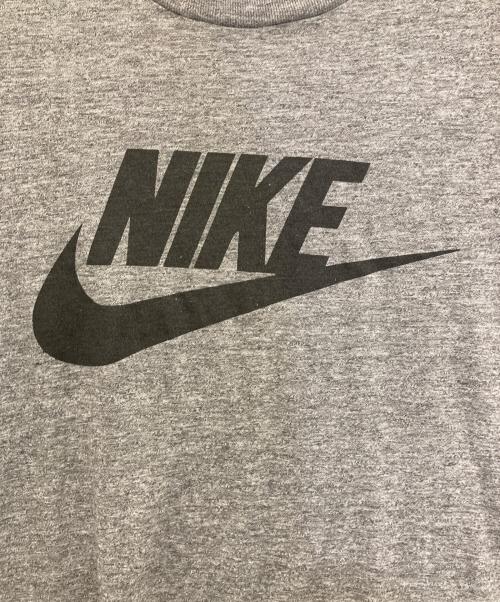NIKE（ナイキ）NIKE (ナイキ) スウォッシュロゴ Tシャツ グレー サイズ:XLの古着・服飾アイテム