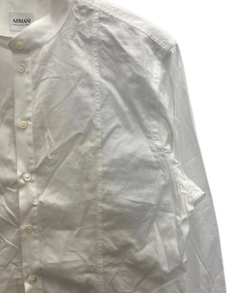 ARMANI COLLEZIONI（アルマーニ コレツィオーニ）ARMANI COLLEZIONI (アルマーニ コレツィオーニ) ノーカラーシャツ ホワイト サイズ:サイズ表記無しの古着・服飾アイテム