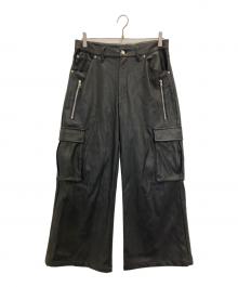 LAST NEST（ラストネスト）の古着「BAGGY LEATHER CARGO PANTS」｜ブラック