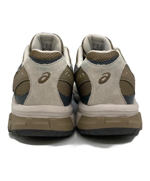 asics（アシックス）asics (アシックス) GEL-SONOMA TR62 ベージュ サイズ:24.5の古着・服飾アイテム