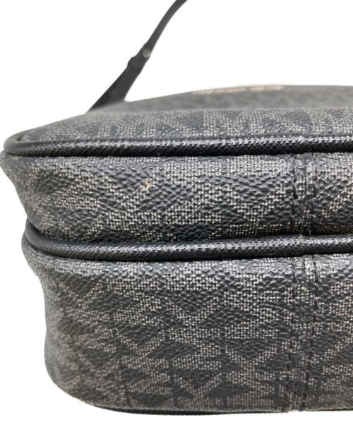 MICHAEL KORS（マイケル・コース）MICHAEL KORS (マイケル・コース) ショルダーバッグ ブラックの古着・服飾アイテム