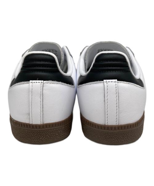 adidas（アディダス）adidas (アディダス) ローカットスニーカー ホワイト サイズ:24の古着・服飾アイテム