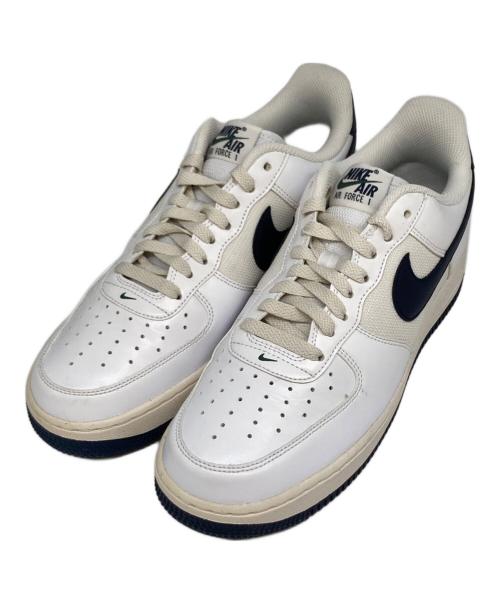 NIKE（ナイキ）NIKE (ナイキ) ローカットスニーカー ホワイト サイズ:26.5㎝の古着・服飾アイテム