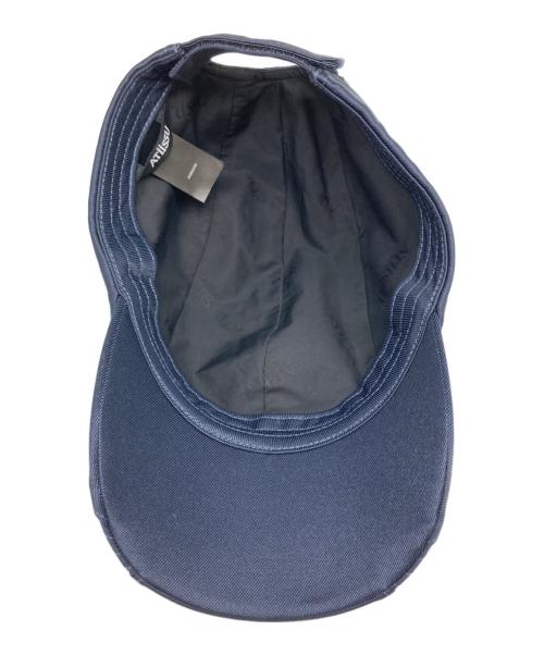 atiissu（アティッシュ）atiissu (アティッシュ) ベースボールキャップ ネイビーの古着・服飾アイテム