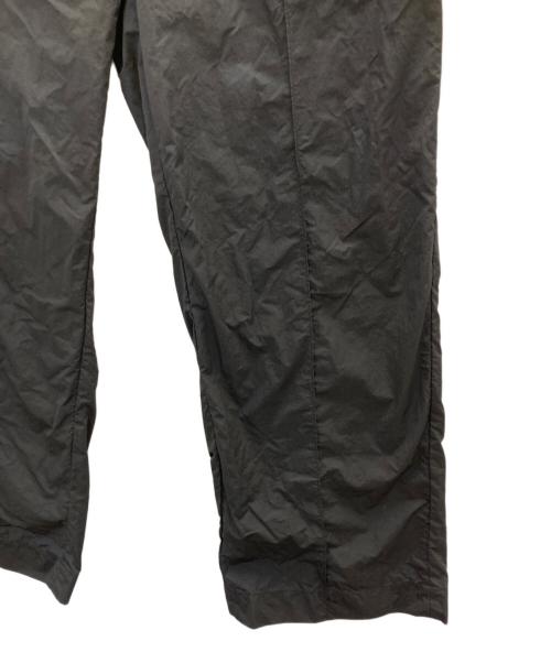 URBAN RESEARCH（アーバンリサーチ）URBAN RESEARCH (アーバンリサーチ) NYLON STRAIGHT PANTS ブラック サイズ:Sの古着・服飾アイテム