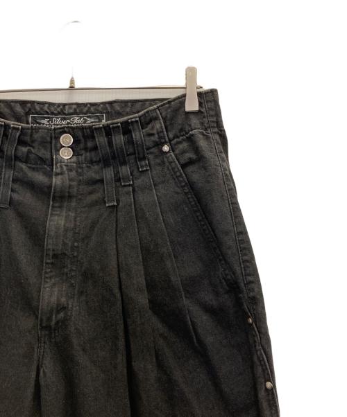 LEVI'S（リーバイス）LEVI'S (リーバイス) SILVER TAB タックデニムパンツ ブラック サイズ:W34×L32の古着・服飾アイテム