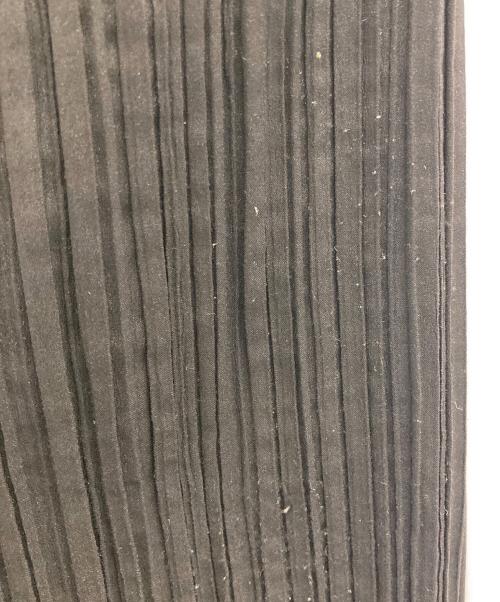 ISSEY MIYAKE（イッセイミヤケ）ISSEY MIYAKE (イッセイミヤケ) プリーツパンツ ブラック サイズ:Mの古着・服飾アイテム