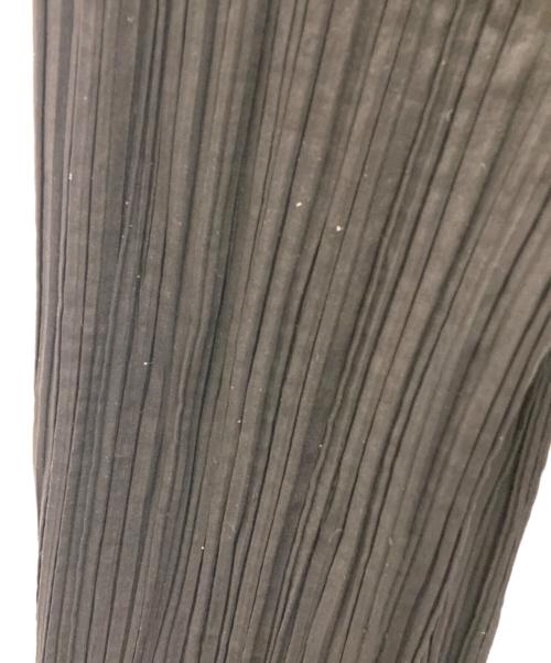 ISSEY MIYAKE（イッセイミヤケ）ISSEY MIYAKE (イッセイミヤケ) プリーツパンツ ブラック サイズ:Mの古着・服飾アイテム