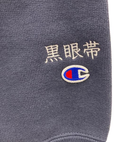 Champion（チャンピオン）Champion (チャンピオン) THE BLACK EYE PATCH (ブラックアイパッチ) スウェット ネイビー サイズ:XLの古着・服飾アイテム