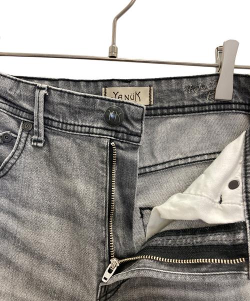 YANUK（ヤヌーク）YANUK (ヤヌーク) ハイウエストルースデニムパンツ グレー サイズ:SIZE W23の古着・服飾アイテム
