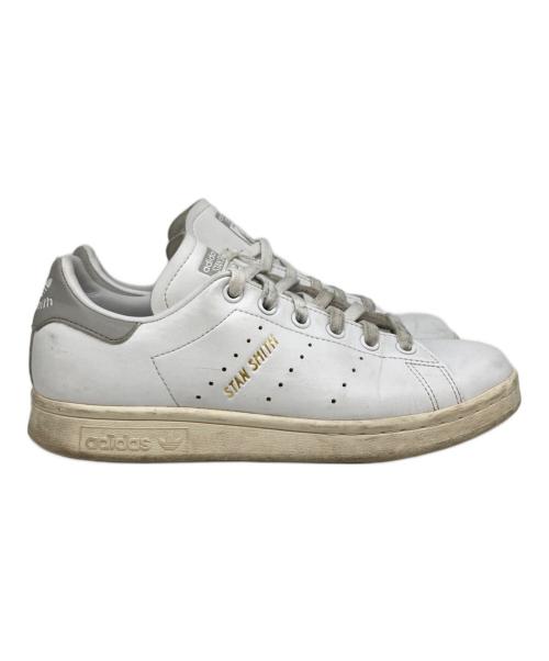 adidas（アディダス）adidas (アディダス) ローカットスニーカー ホワイト サイズ:23の古着・服飾アイテム