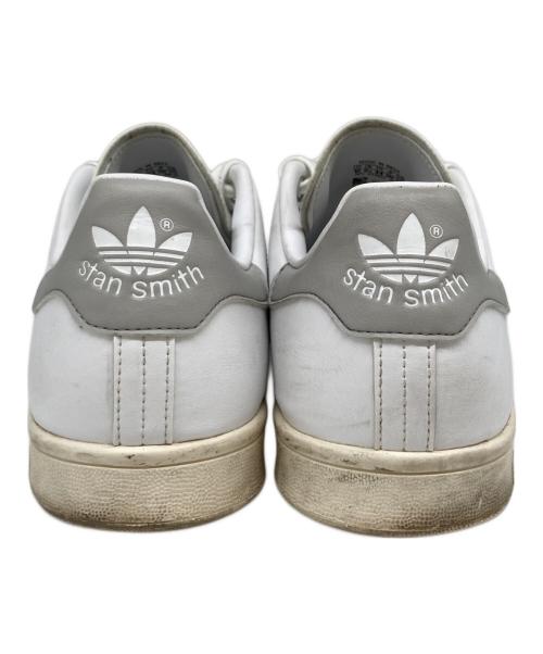 adidas（アディダス）adidas (アディダス) ローカットスニーカー ホワイト サイズ:28の古着・服飾アイテム