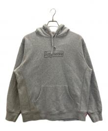 SUPREME×KAWS（シュプリーム×カウズ）の古着「プルオーバーパーカー」｜グレー