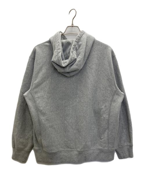 SUPREME（シュプリーム）SUPREME (シュプリーム) KAWS (カウズ) プルオーバーパーカー グレー サイズ:表記なしの古着・服飾アイテム