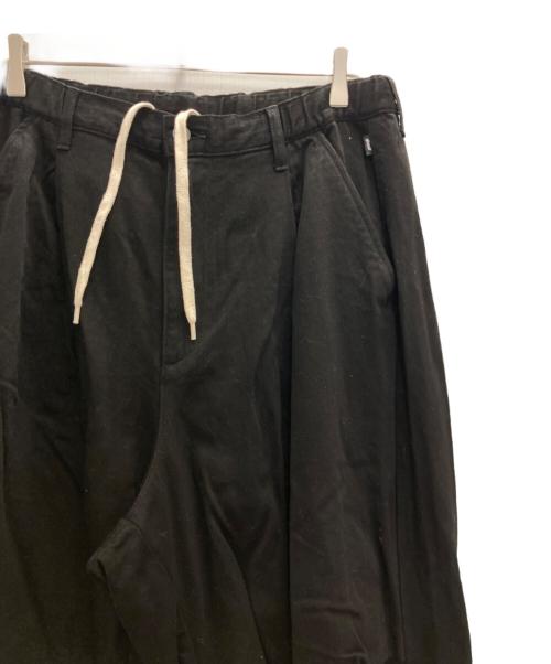 glamb（グラム）glamb (グラム) Knee Tuck Denim ブラック サイズ:Ｌの古着・服飾アイテム