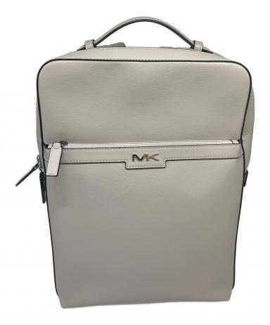 タイムセール【新品未使用】マイケルコース リュック グレー 中古・古着通販】MICHAEL KORS (マイケル・コース) レザーリュック