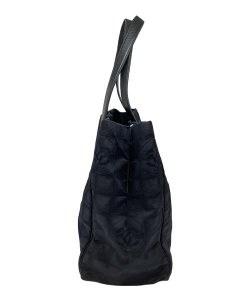 CHANEL（シャネル）CHANEL (シャネル) ニュートラベルライントートMM ブラックの古着・服飾アイテム