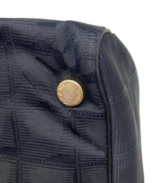 CHANEL（シャネル）CHANEL (シャネル) ニュートラベルライントートMM ブラックの古着・服飾アイテム