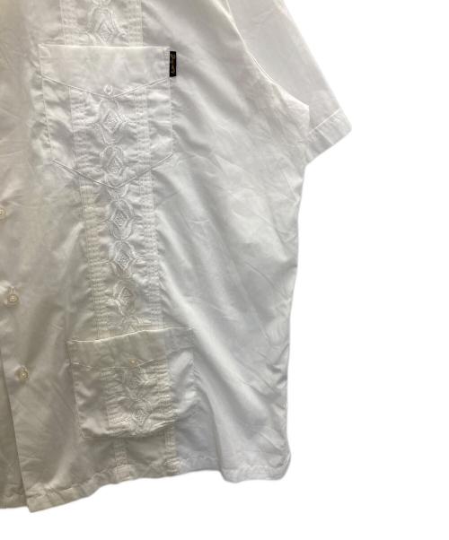 DRAGONFLY（ドラゴンフライ）Dragonfly (ドラゴンフライ) キューバシャツ ホワイト サイズ:2XLの古着・服飾アイテム