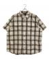 CarHartt（カーハート）の古着「半袖シャツ」｜ベージュ