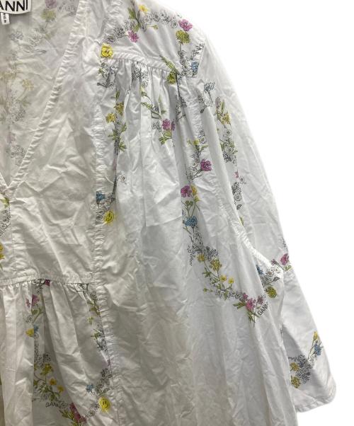 GANNI（ガニー）Ganni (ガニー) 総柄ワンピース ホワイト サイズ:36の古着・服飾アイテム