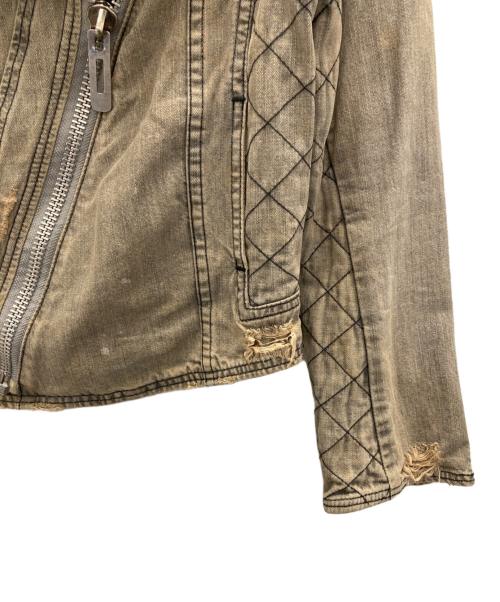 AULA AILA（アウラアイラ）AULA AILA (アウラアイラ) スタッズデニムライダースジャケット ベージュ サイズ:SIZE 1の古着・服飾アイテム
