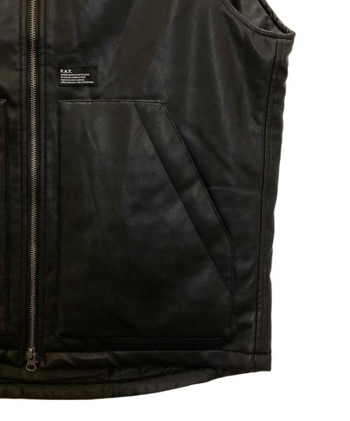 FAT（エフエーティー）FAT (エフエーティー) エコレザーベスト ブラック サイズ:SKINNY 未使用品の古着・服飾アイテム