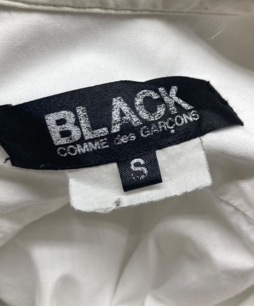 BLACK COMME des GARCONS（ブラックコムデギャルソン）BLACK COMME des GARCONS (ブラックコムデギャルソン) デザインシャツ ホワイト サイズ:Sの古着・服飾アイテム
