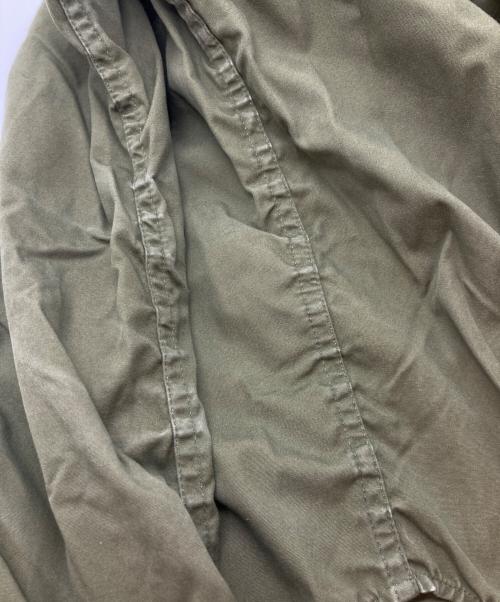 JOHN LAWRENCE SULLIVAN（ジョン ローレンス サリバン）JOHN LAWRENCE SULLIVAN (ジョン ローレンス サリバン) 長袖シャツ オリーブ サイズ:Mの古着・服飾アイテム