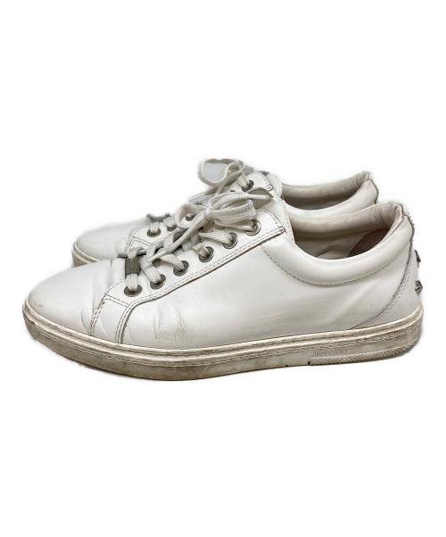 JIMMY CHOO（ジミーチュウ）JIMMY CHOO (ジミーチュウ) スタースタッズロゴプレートスニーカー ホワイト サイズ:42の古着・服飾アイテム