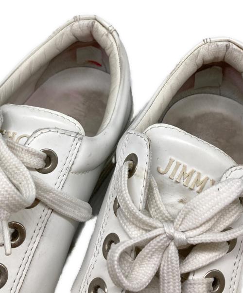 JIMMY CHOO（ジミーチュウ）JIMMY CHOO (ジミーチュウ) スタースタッズロゴプレートスニーカー ホワイト サイズ:42の古着・服飾アイテム