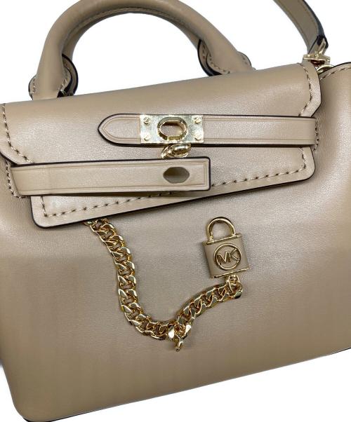 MICHAEL KORS（マイケルコース）MICHAEL KORS (マイケルコース) AMILTON LEGACY 2Way ショルダーバッグ/ハミルトン レガシー 2Way ショルダーバッグ ベージュの古着・服飾アイテム