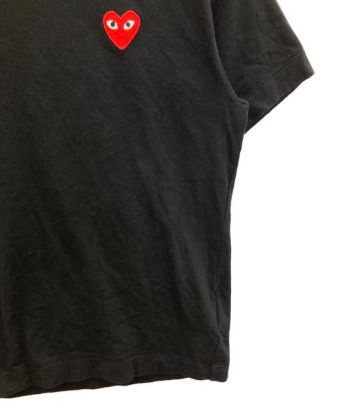 PLAY COMME des GARCONS（プレイコムデギャルソン）PLAY COMME des GARCONS (プレイコムデギャルソン) ハートワッペンTシャツ ブラック サイズ:Mの古着・服飾アイテム