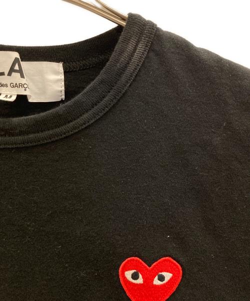 PLAY COMME des GARCONS（プレイコムデギャルソン）PLAY COMME des GARCONS (プレイコムデギャルソン) ハートワッペンTシャツ ブラック サイズ:Mの古着・服飾アイテム
