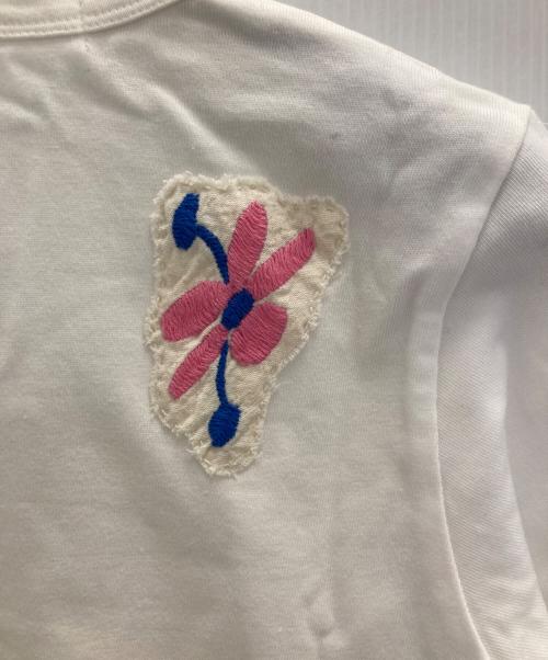 COMME des GARCONS COMME des GARCONS（コムデギャルソン コムデギャルソン）COMME des GARCONS COMME des GARCONS (コムデギャルソン コムデギャルソン) 花柄刺繍ワッペンTee ネイビー サイズ:SSの古着・服飾アイテム