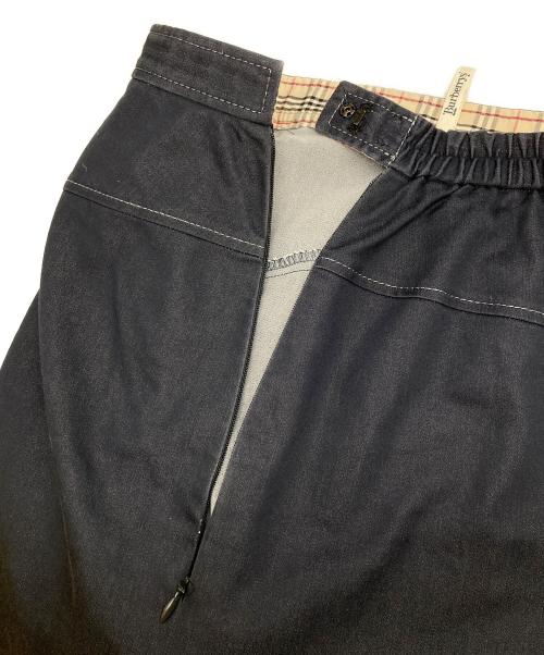 BURBERRY LONDON（バーバリーロンドン）BURBERRY LONDON (バーバリーロンドン) ロングスカート ネイビー サイズ:44の古着・服飾アイテム