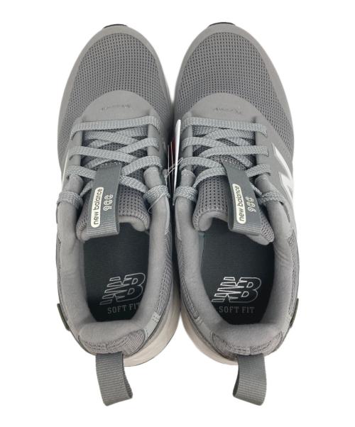 NEW BALANCE（ニューバランス）NEW BALANCE (ニューバランス) ローカットスニーカー グレー サイズ:24.5㎝ 未使用品の古着・服飾アイテム