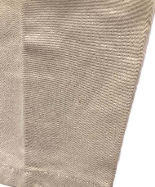 LEVI'S（リーバイス）LEVI'S (リーバイス) REGULATION CHINOS ベージュ サイズ:33の古着・服飾アイテム
