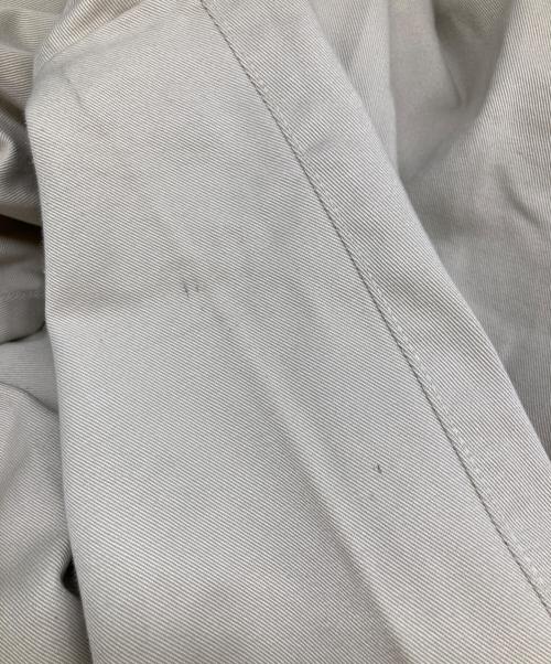 LEVI'S（リーバイス）LEVI'S (リーバイス) REGULATION CHINOS ベージュ サイズ:33の古着・服飾アイテム