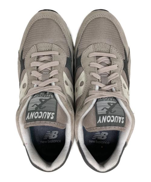 SAUCONY（サッカニー）SAUCONY (サッカニー) シャドウ 6000 グレー サイズ:24.5㎝の古着・服飾アイテム